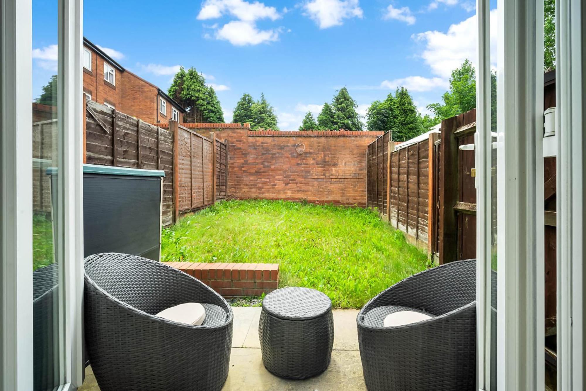 2 Bedroom House - Garden & Parking 2Gm - Wifi Birmingham Exterior photo
